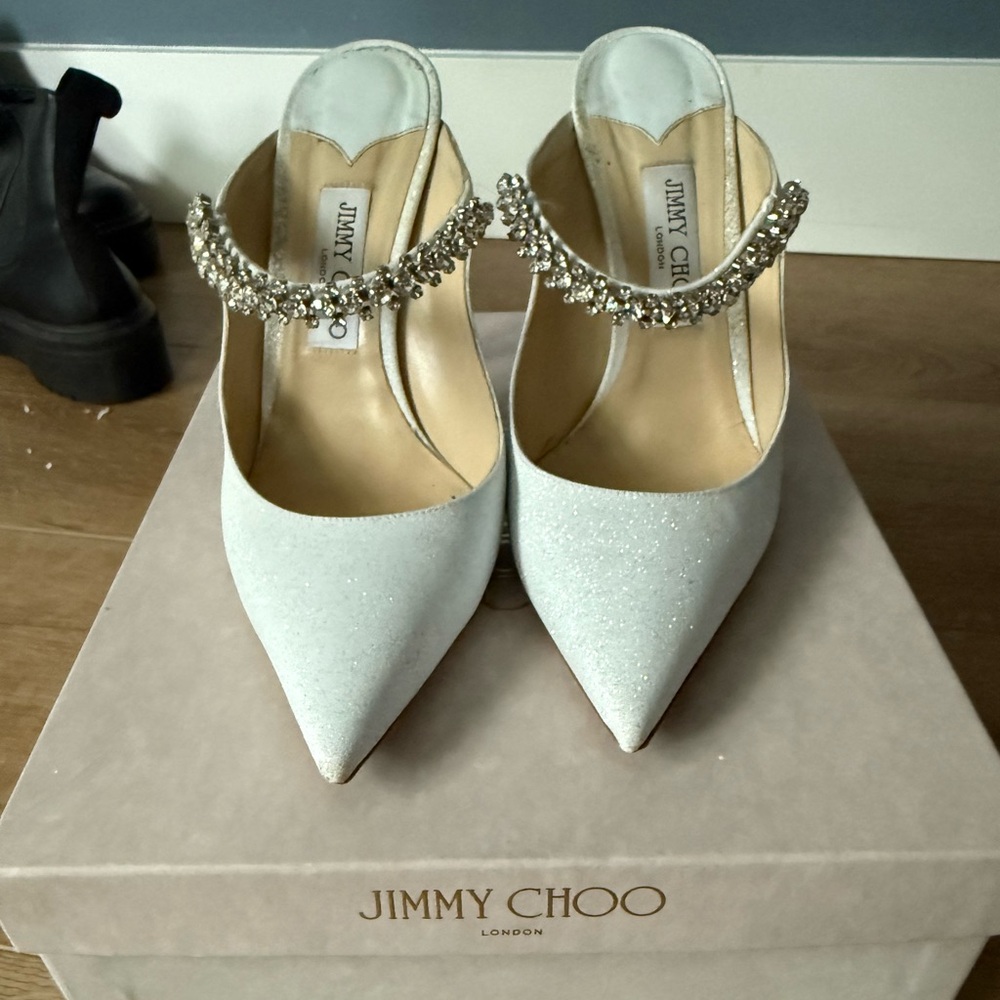 Jimmy Choo bings